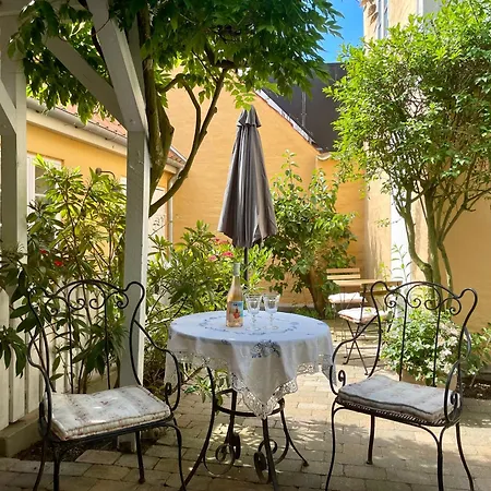 Faaborg Bed And Breakfast فندق مبيت وإفطار