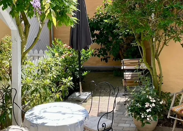 Alojamento de Acomodação e Pequeno-almoço Faaborg Bed And Breakfast